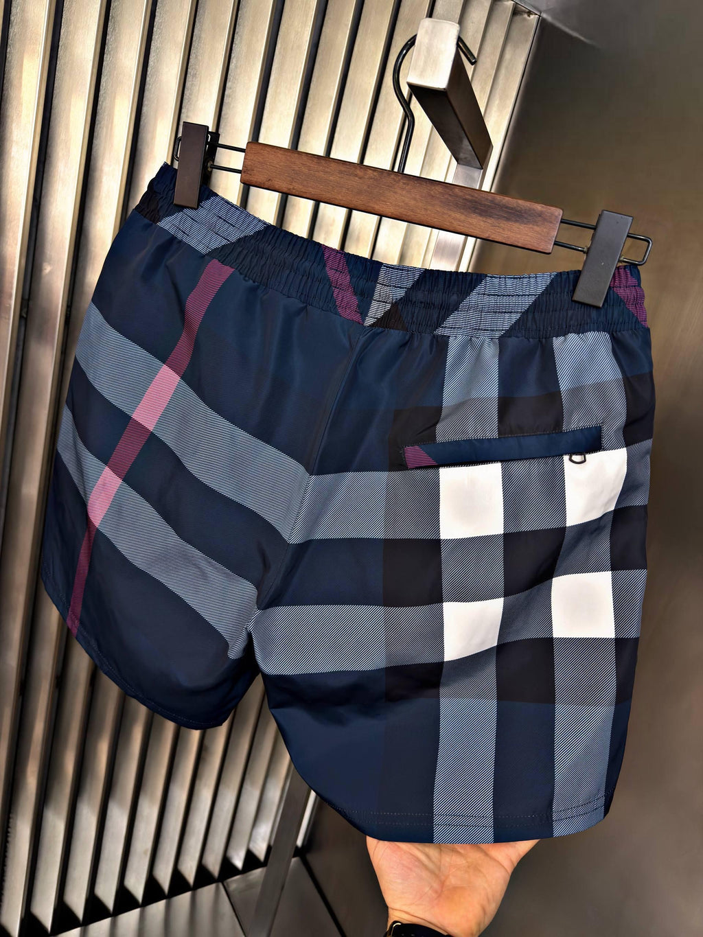 Burberry Deniz Şort