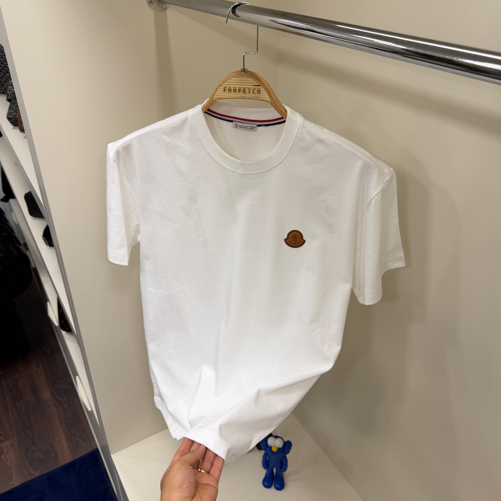 Moncler Küçük Logo Beyaz T-shirt