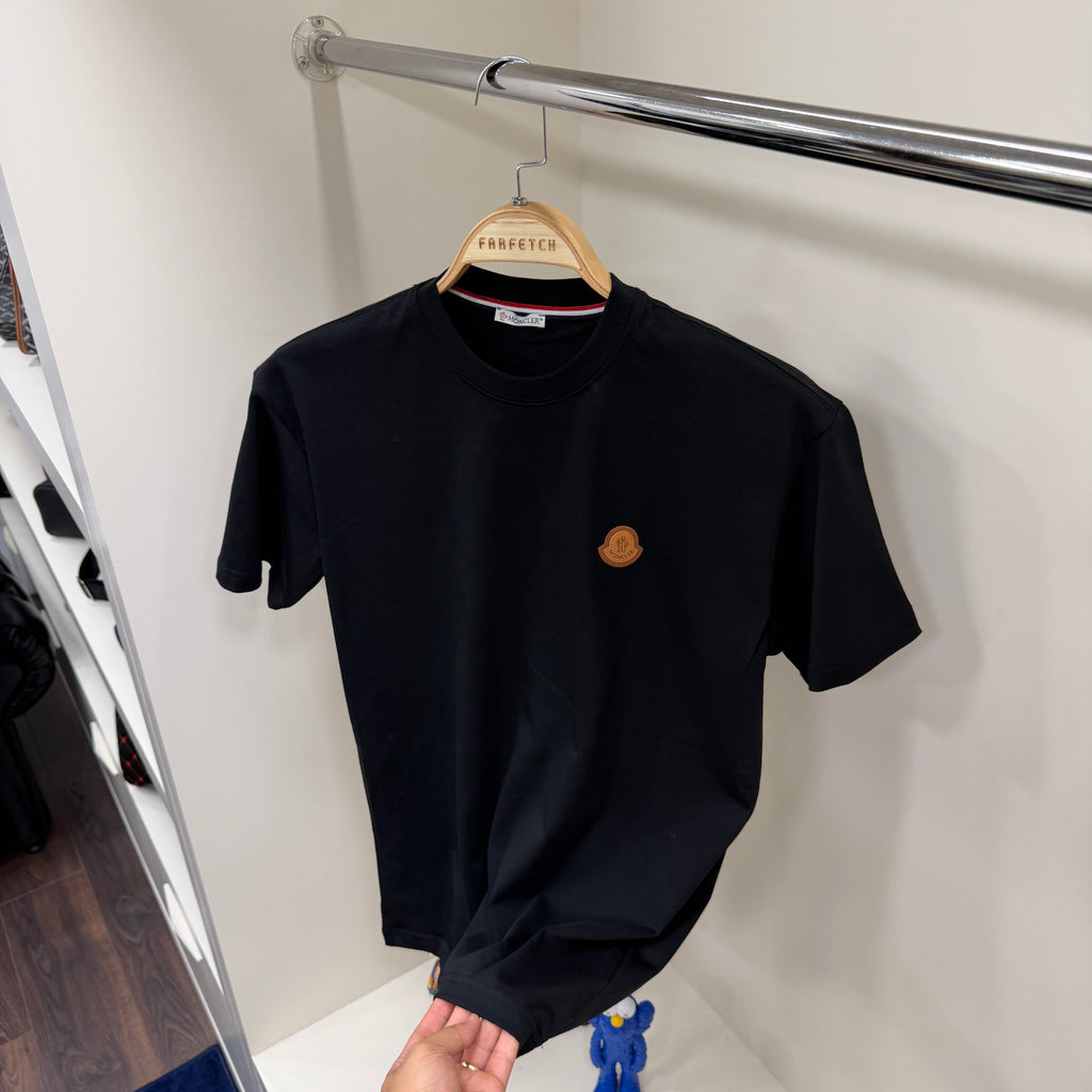 Moncler Göğüs Logo Siyah T-shirt
