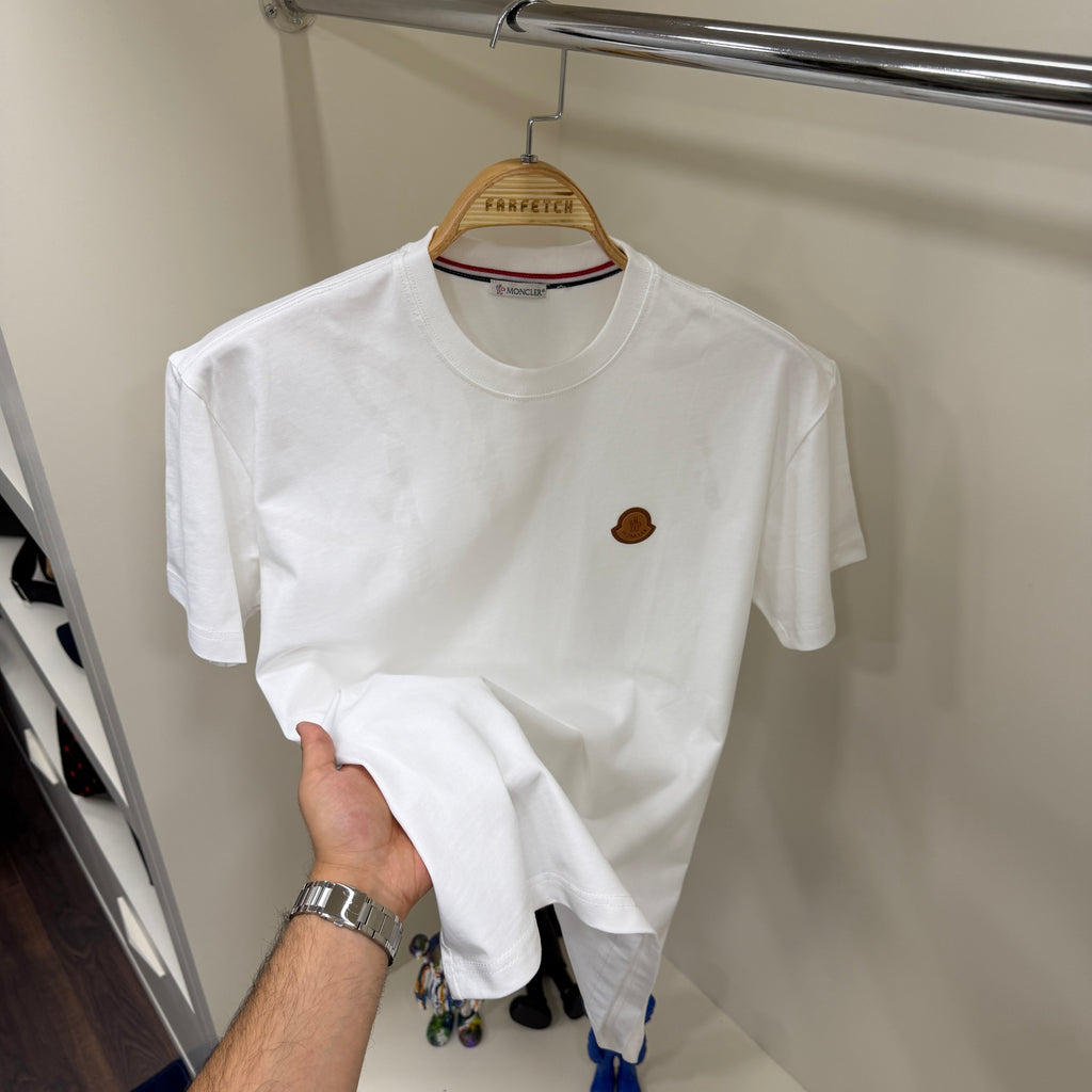 Moncler Küçük Logo Beyaz T-shirt
