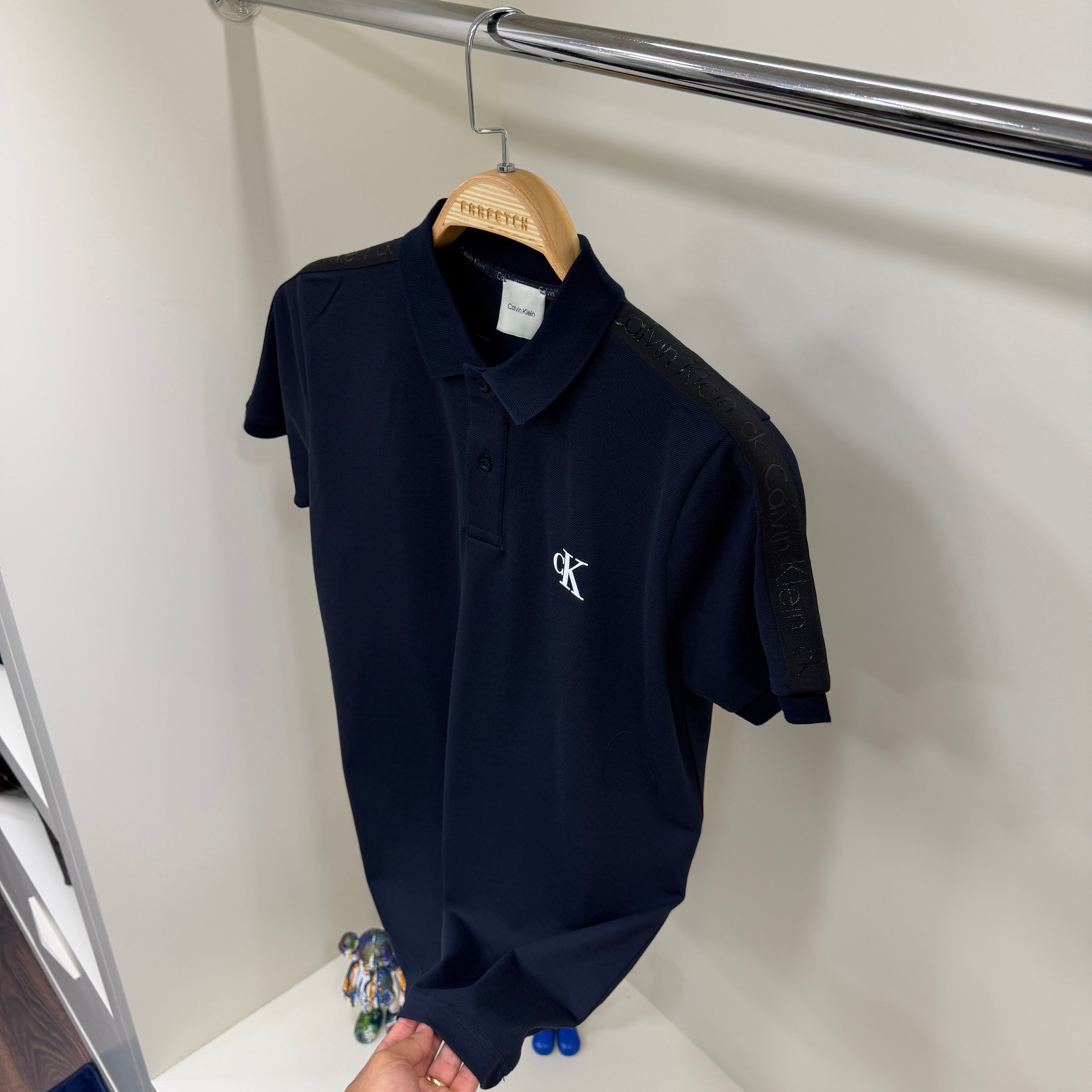 Calvin Klein Omuz Detay Lacivert Polo Yaka Tshirt