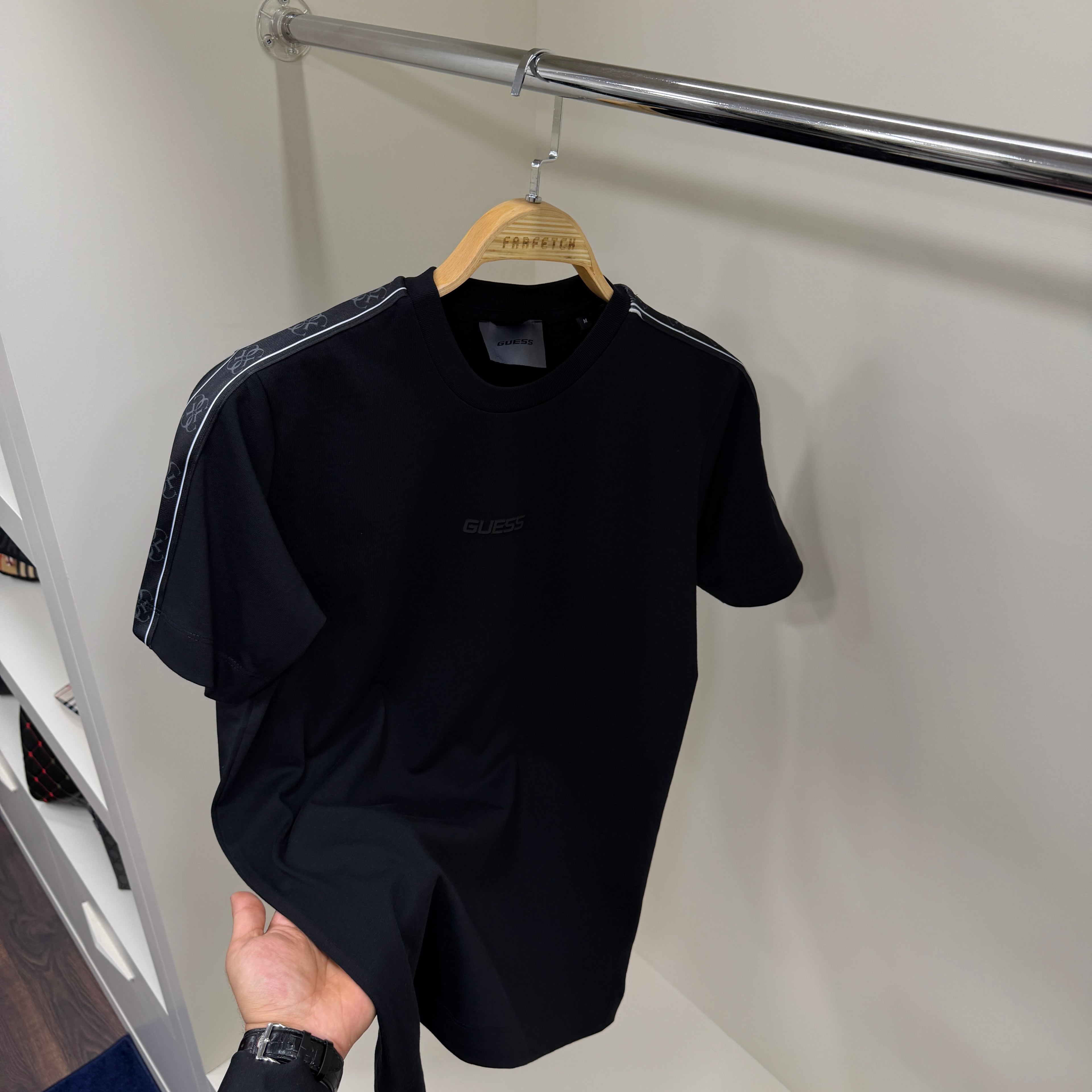 Guess Siyah Tshirt