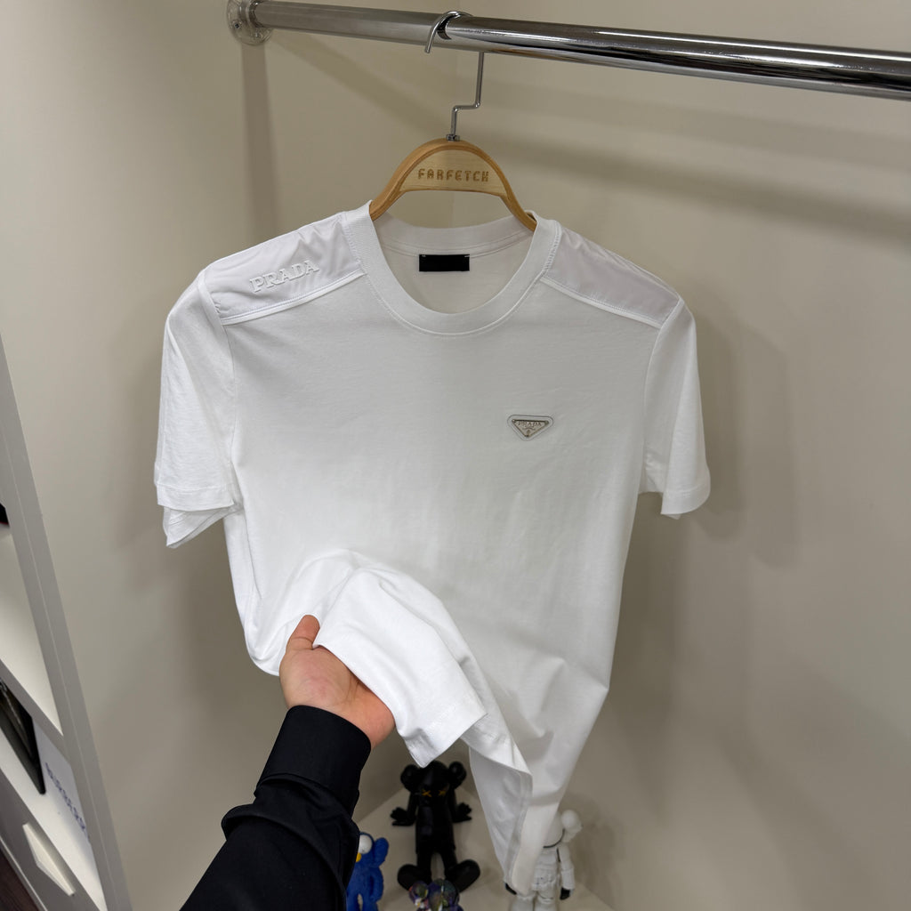Prada Omuz Detay Beyaz T-Shirt