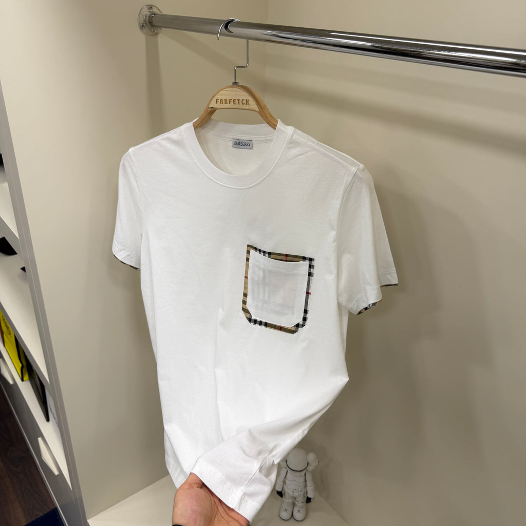 Burberry Cep Detay Beyaz T-Shirt