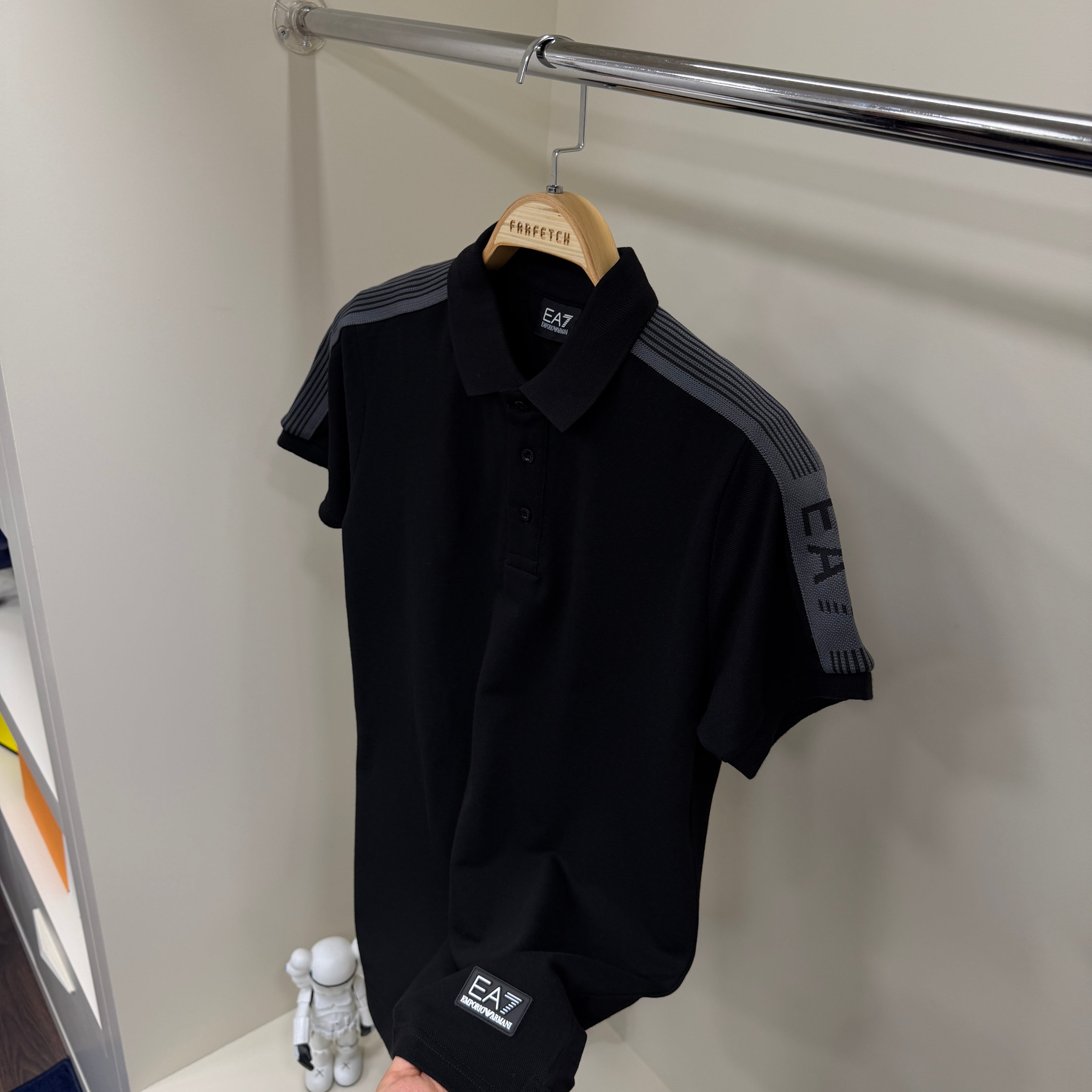 Emporio Armanı Siyah Yakalı Polo Yaka Tshirt