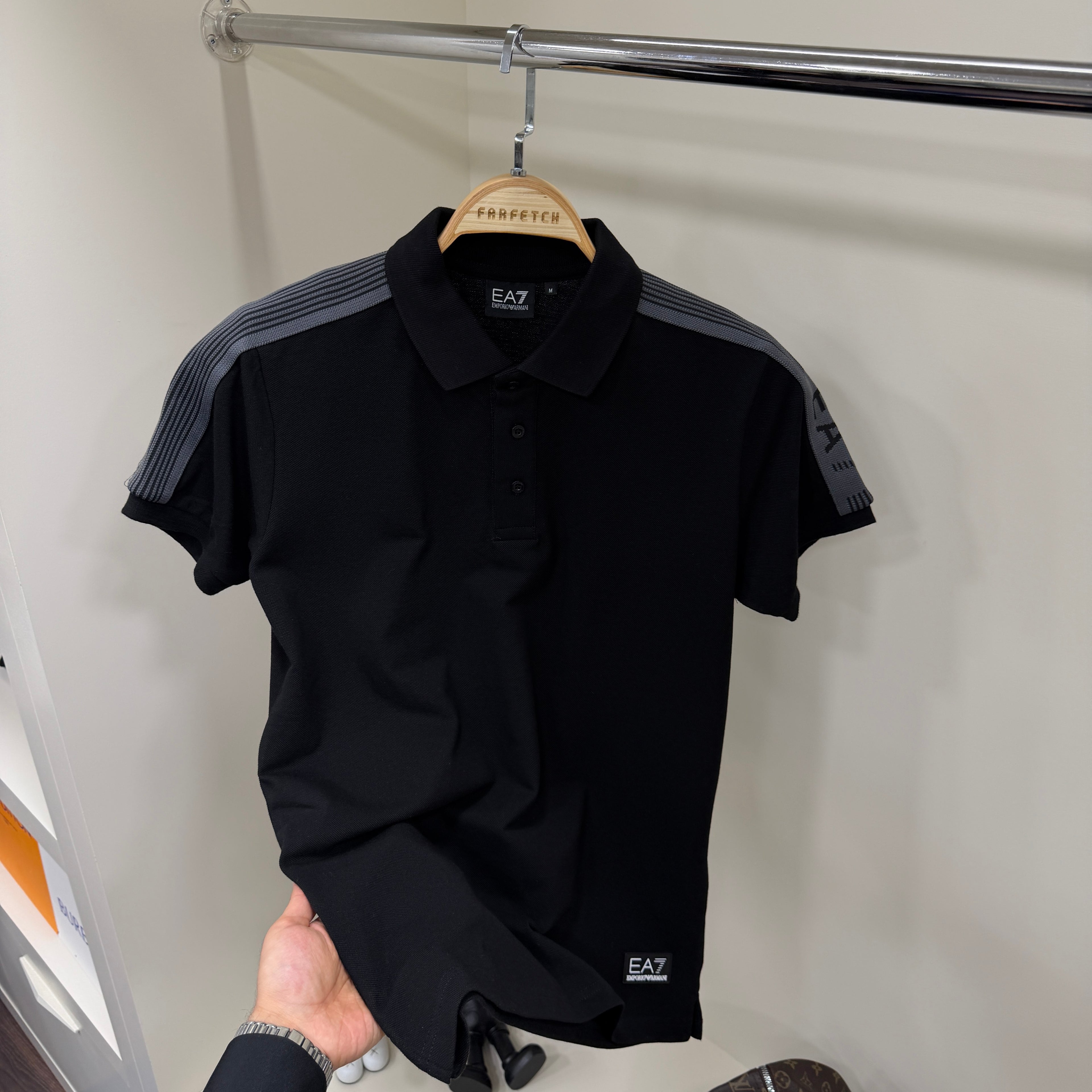 Emporio Armanı Siyah Yakalı Polo Yaka Tshirt