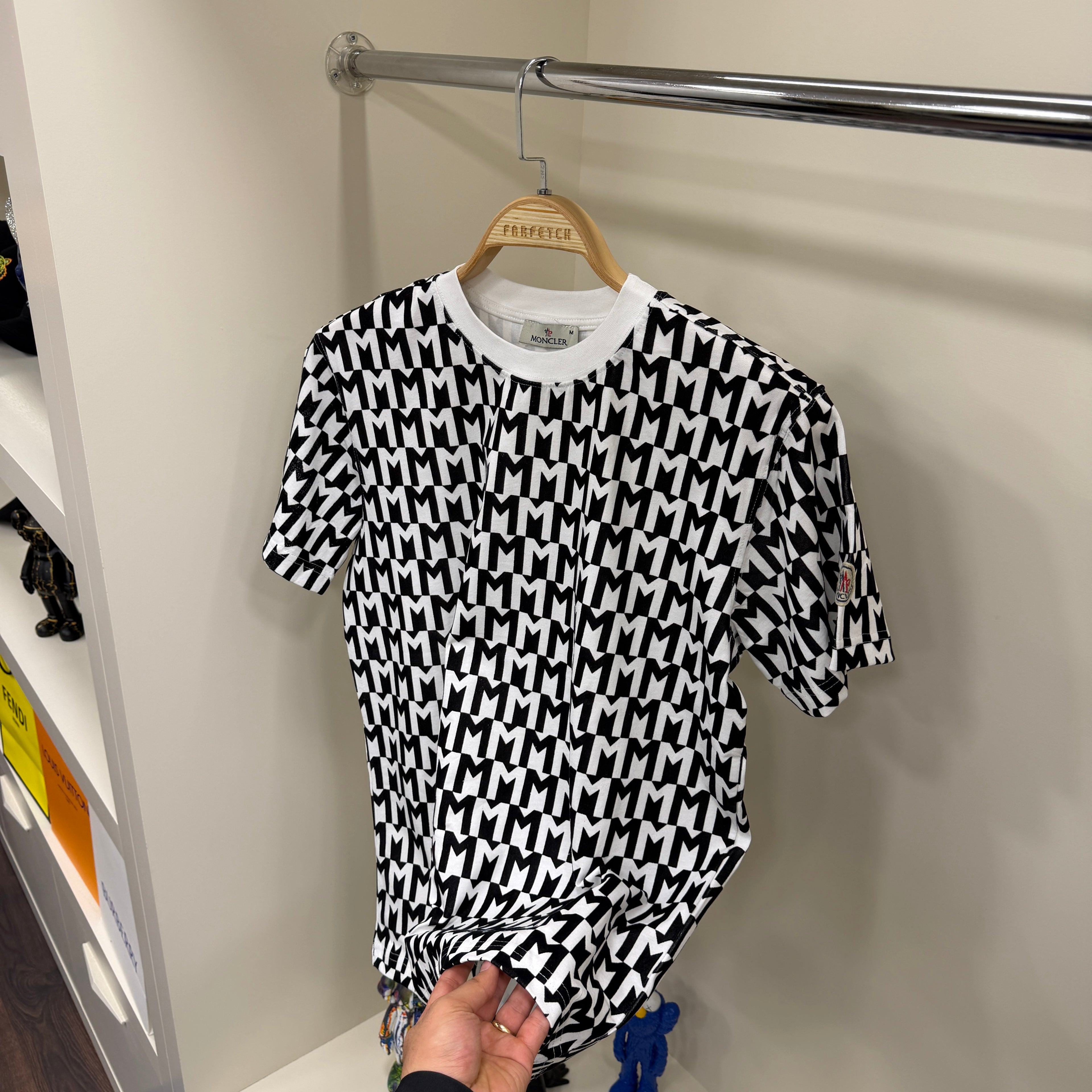 Moncler Flok Baskı Beyaz T-Shirt