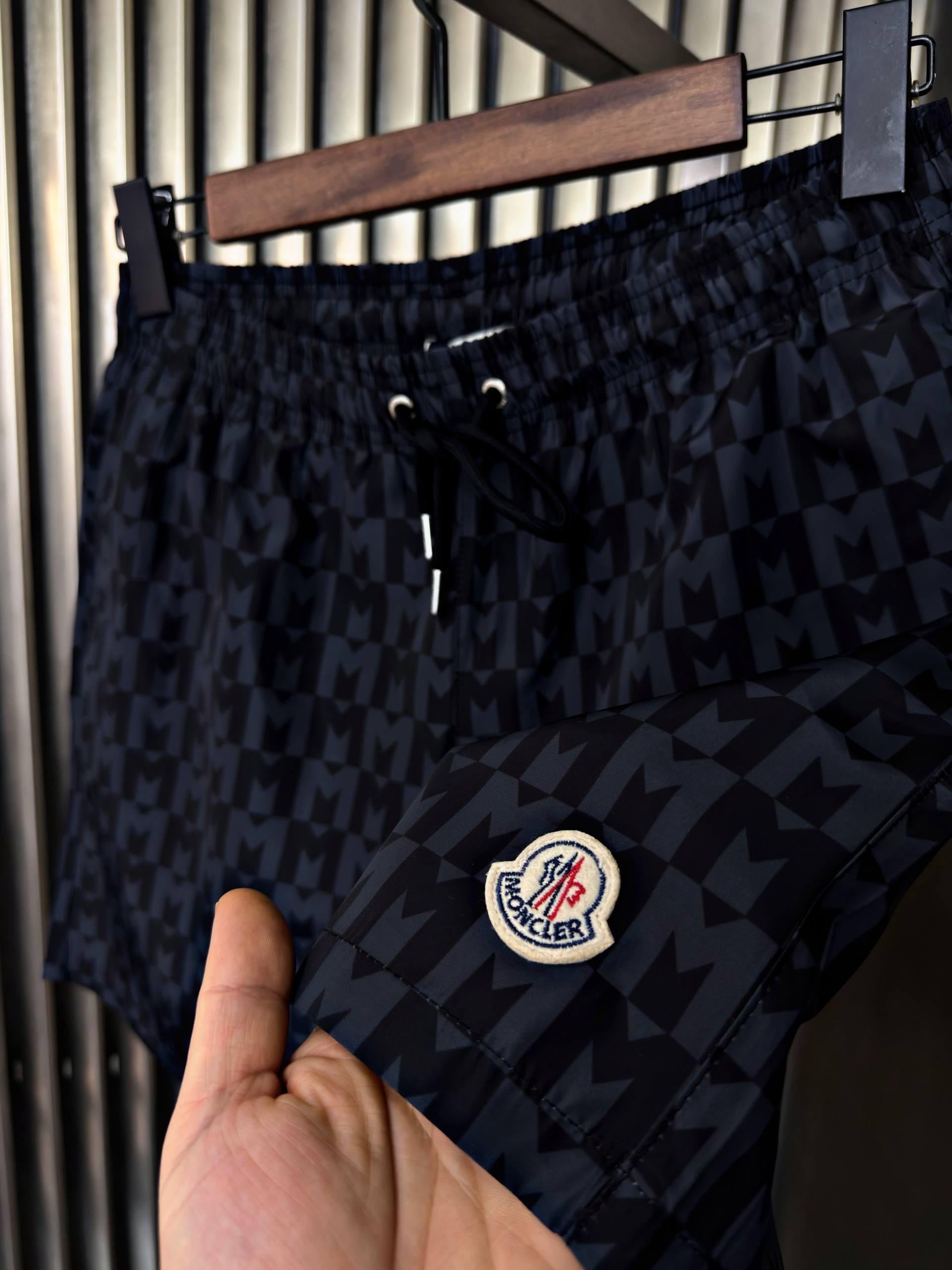 Moncler Lacivert Deniz Şortu