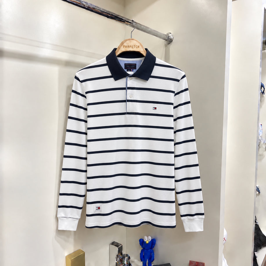Yakalı Sweatshirt